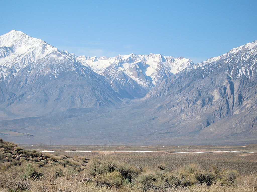 California, Mono County, Pine Creek Canyon