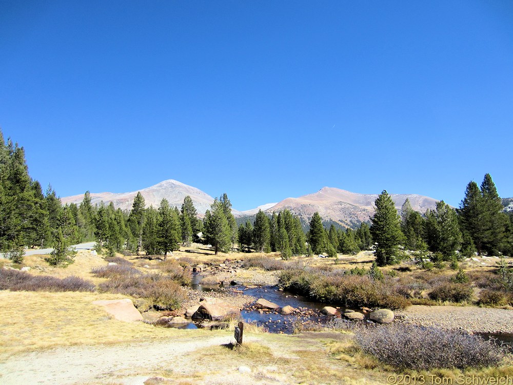 California, Tuolumne County, Mount Dana, Mount Gibbs.
